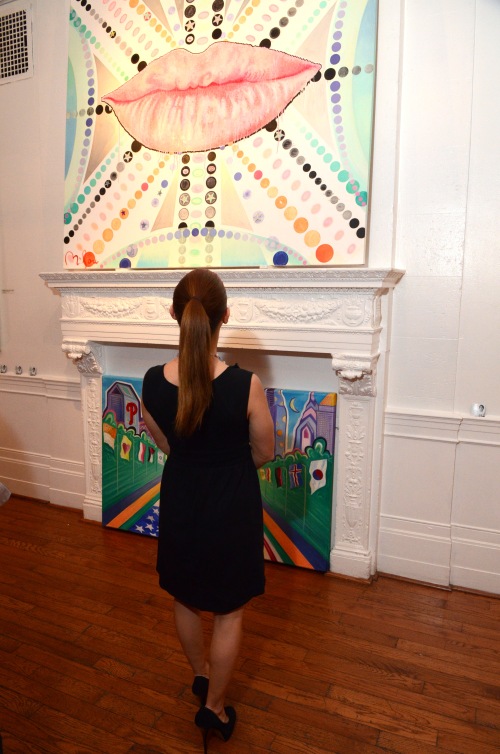 Mary Gonzalez admiring the art, DSC_1158